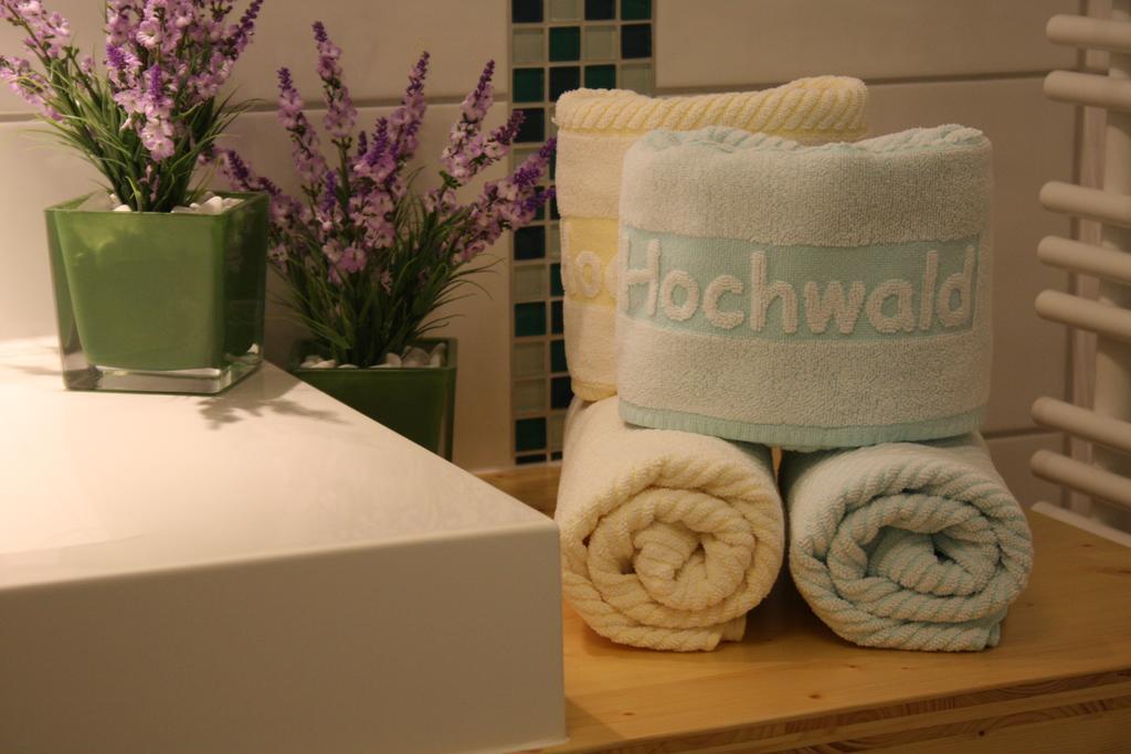 Hotel Hochwald Бад Либенцел Стая снимка