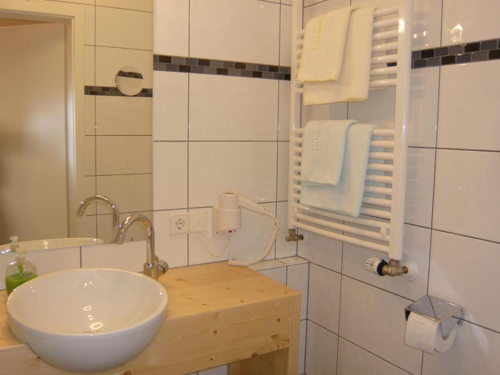 Hotel Hochwald Бад Либенцел Екстериор снимка