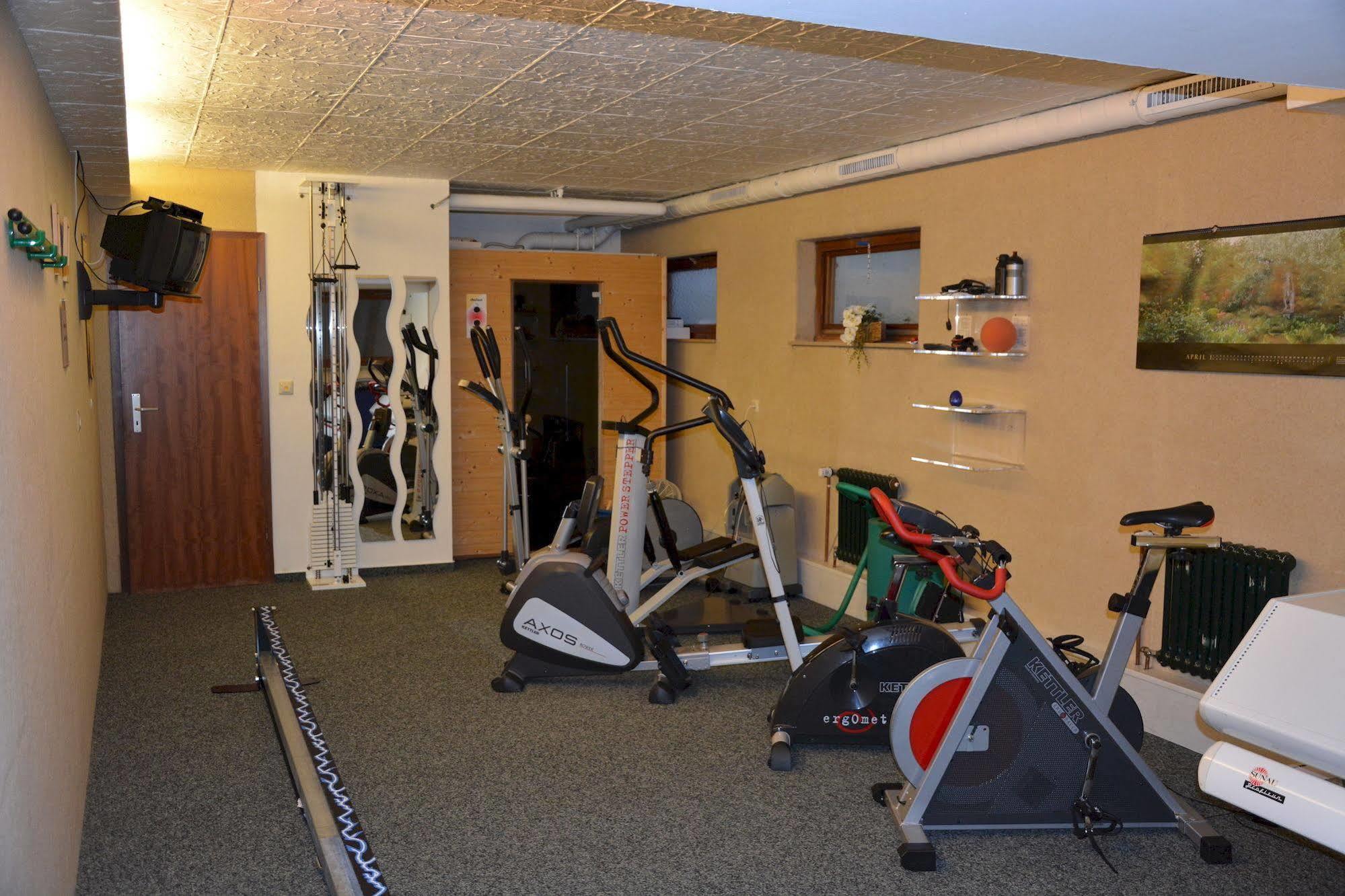 Hotel Hochwald Бад Либенцел Екстериор снимка